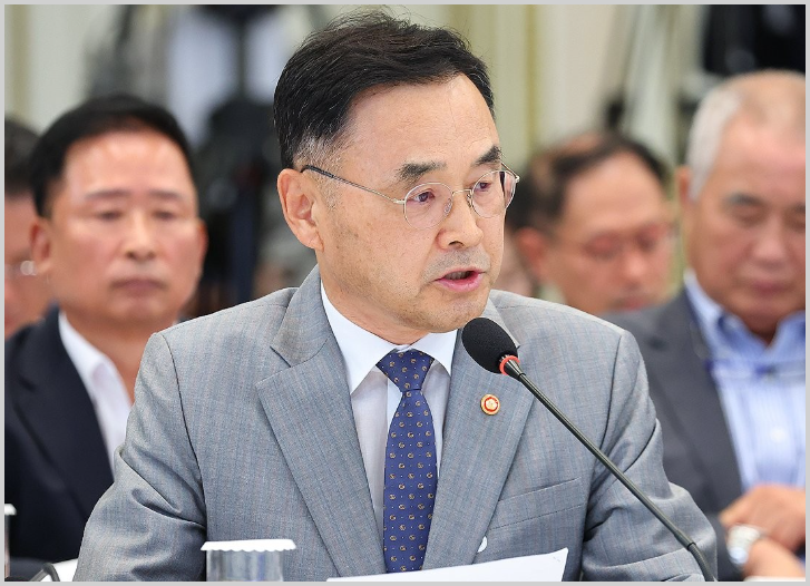 '수능 절대평가' 하반기 국민의견 수렴…내년 3월 개편안 확정